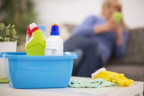 Thorough deep cleaning in Camden for homes and workplaces